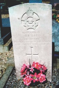 The remains of Thomas Lee lie in Chantilly (St. Pierre) Communal Cemetery, Oise, France. Canadian Virtual War Memorial photo